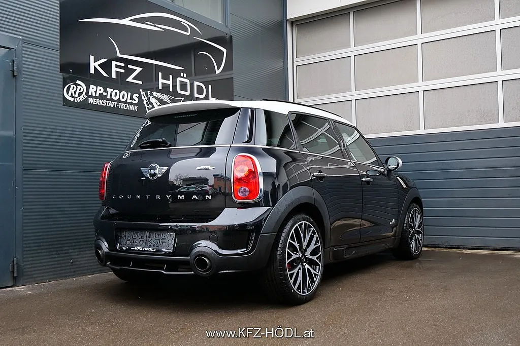 Mini MINI Countryman JCW Aut. Image 2