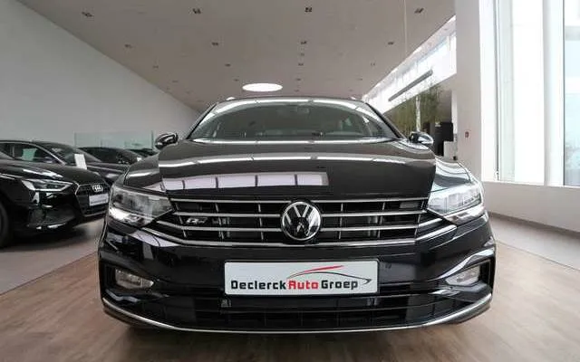 Volkswagen Passat Variant 2.0TDi 150PK DSG R-LINE*NIEUW MODE Image 6