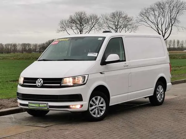 Volkswagen Transporter 2.0 TDI  Image 2