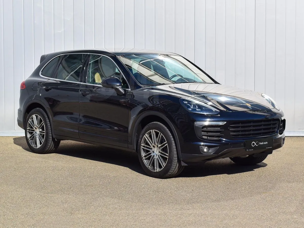 Porsche Cayenne Image 6