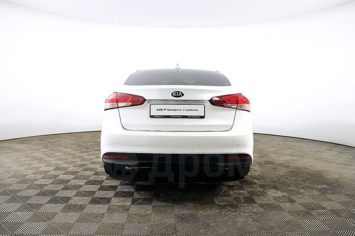 Kia Cerato Image 6