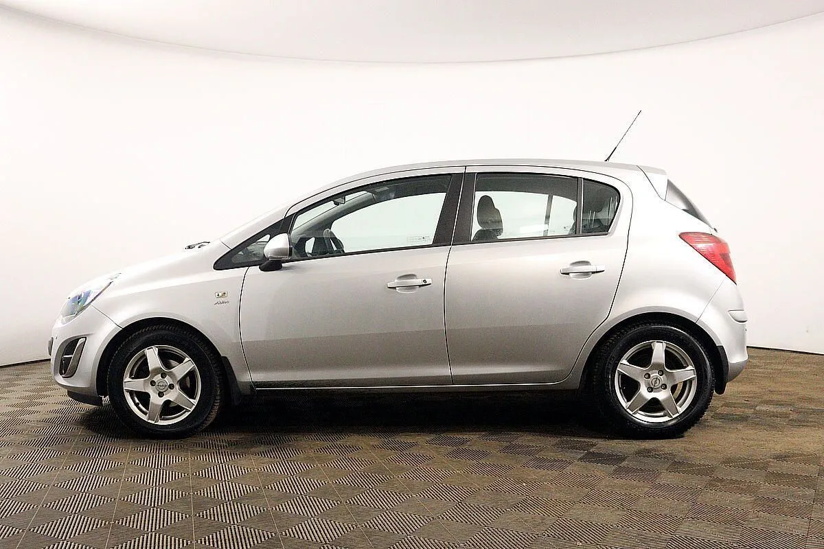 Opel Corsa Image 8