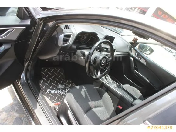 Mazda 3 1.5 SkyActive-D Reflex Image 6